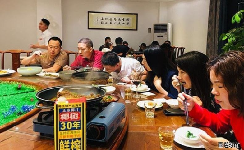 东莞汉都电子有限公司团队莅临我公司欢庆开业典礼