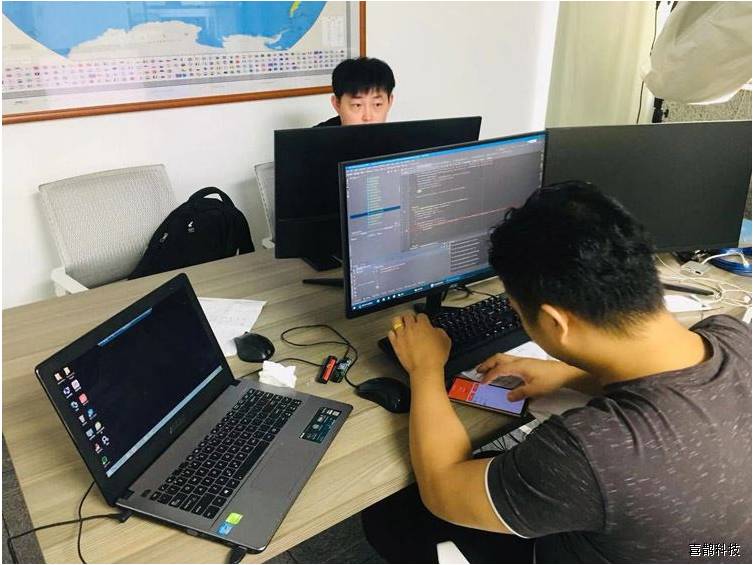 喜鹊科技精英团队